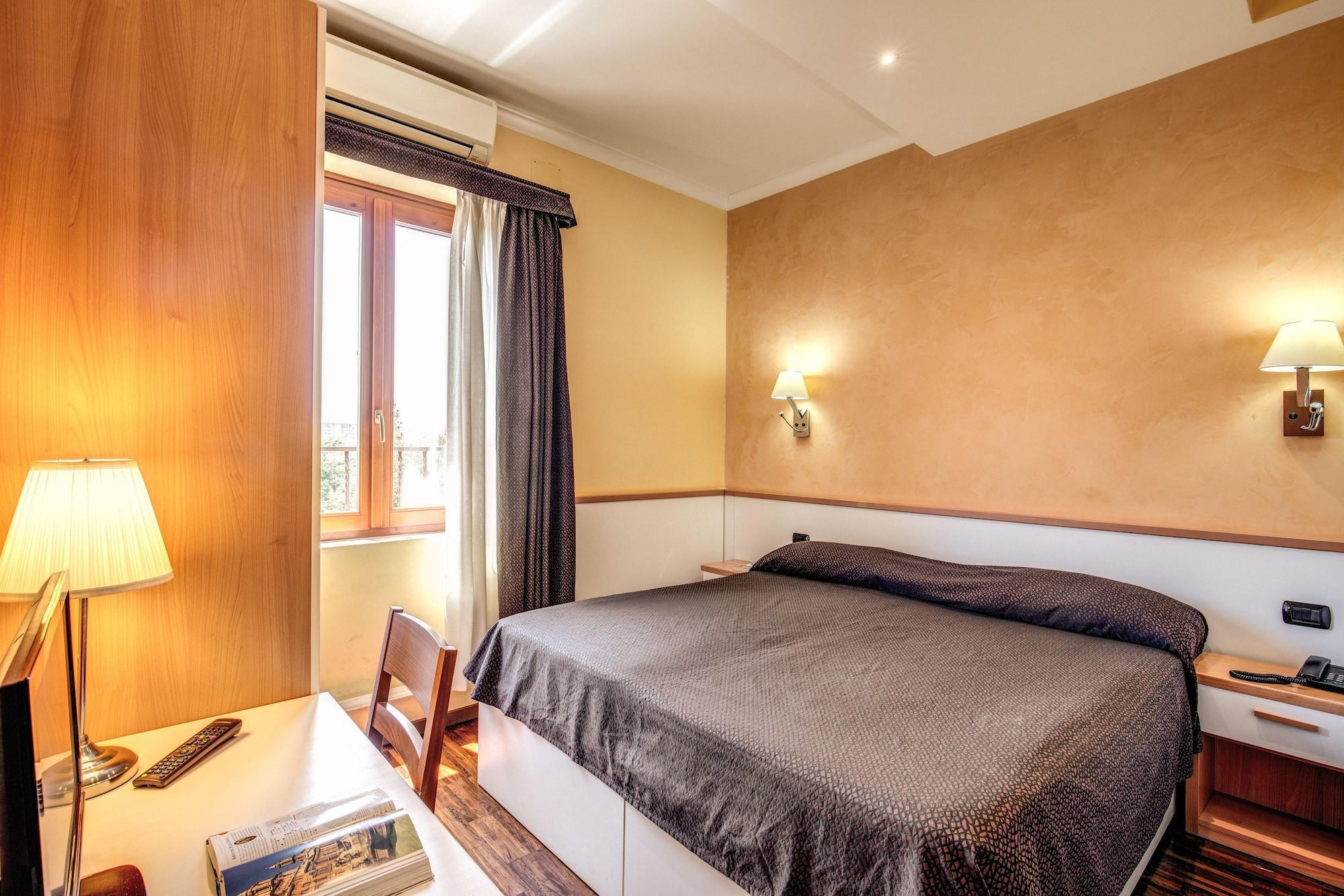 Hotel Roma Tiburtina Metro Luaran gambar
