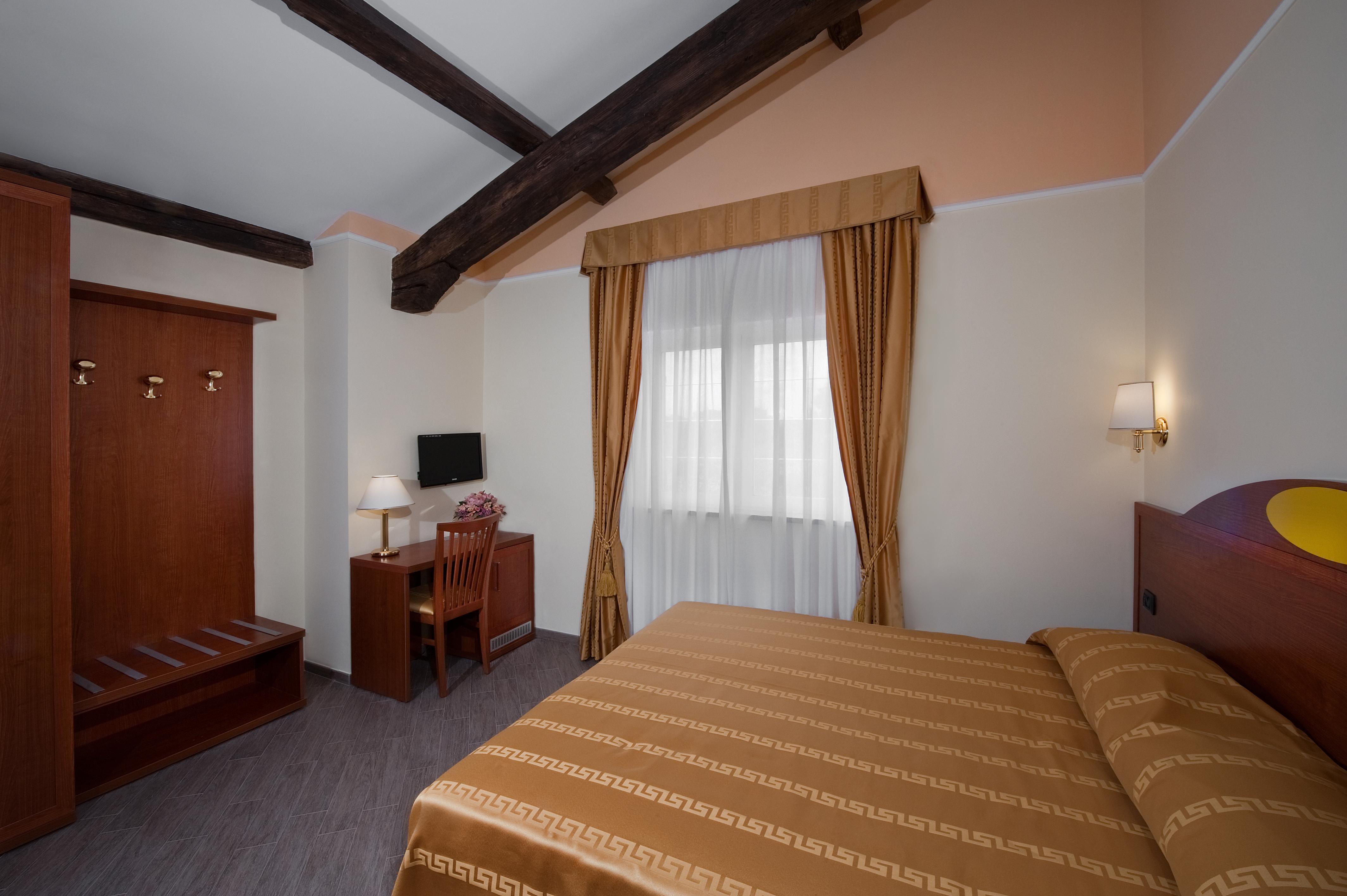 Hotel Roma Tiburtina Metro Luaran gambar